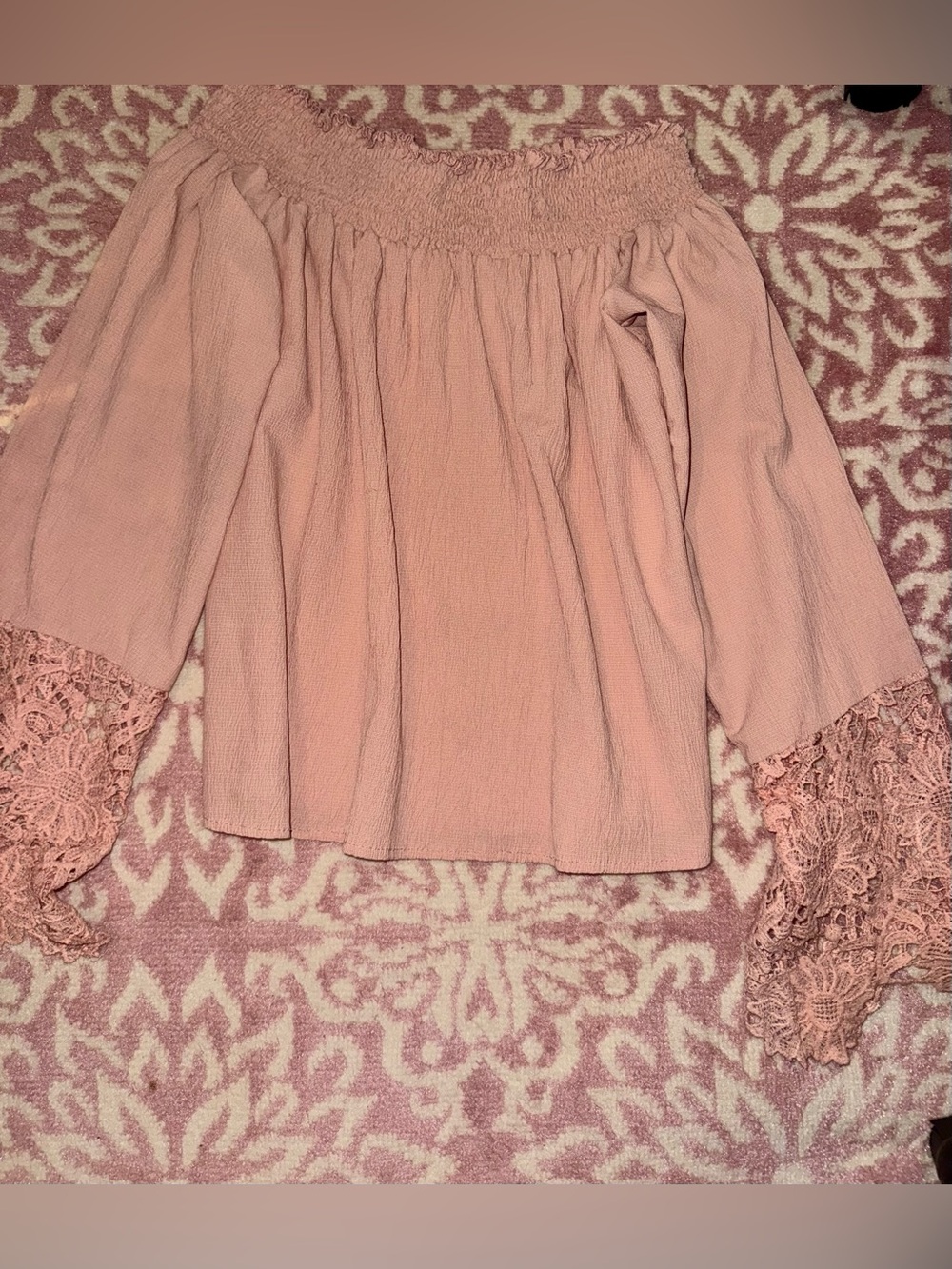 Blush Pink Off Shoulder Boho Lace Sleeve Top Women’s Small/Medium